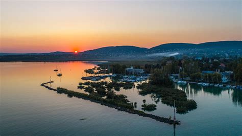 Balaton Vízparti Terv infographic