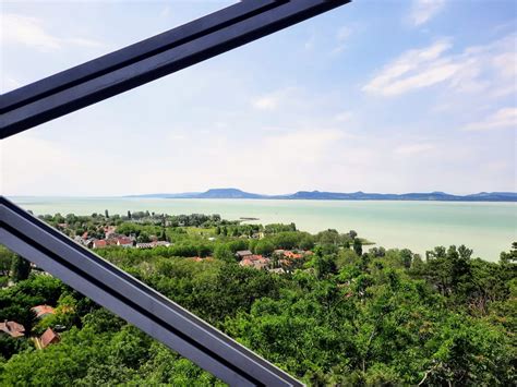 Balatonkenese_kilátópont_panorama.jpg