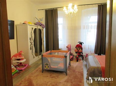 Felújított polgári ház belső tere