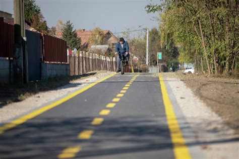 Kerékpárút a Szinva mellett