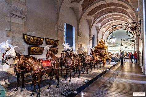 Galerie_des_Carrosses_innen