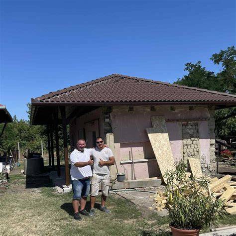 Tagolt ábra: ács-, zsaluzó- és betonüzem kapcsolata a felújításban