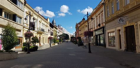 Mosonmagyaróvár belvárosi utcakép