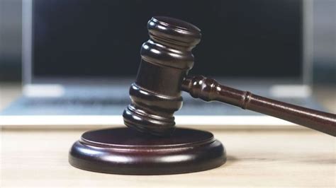 Árverési kalapács