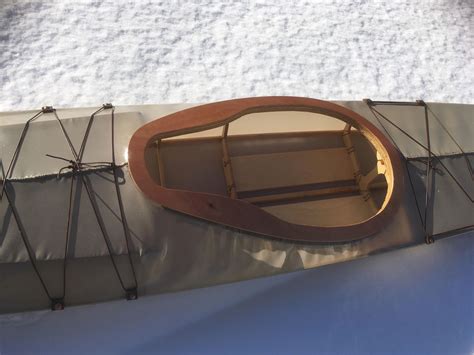 SOF kajak varrásának részlete