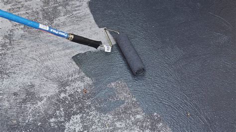 Betonfesték felhordása