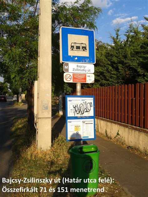 Buszmegálló táblák