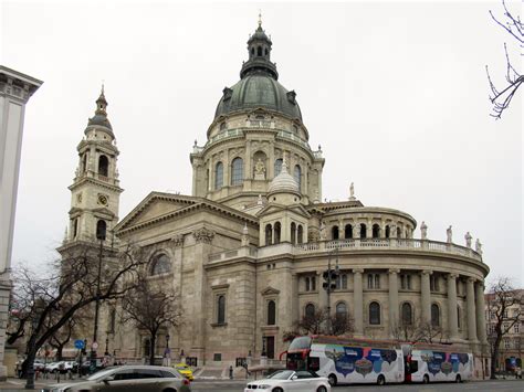 Budapest, Bazilika és a Bajcsy-Zsilinszky út látképe