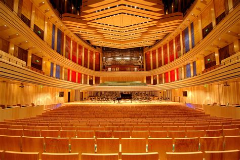 Bartók Béla Nemzeti Hangversenyterem belső