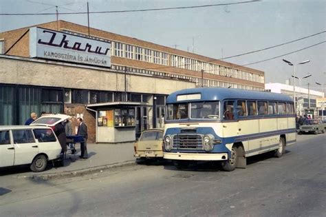 Az Ikarus gyár fémmegmunkáló csarnoka