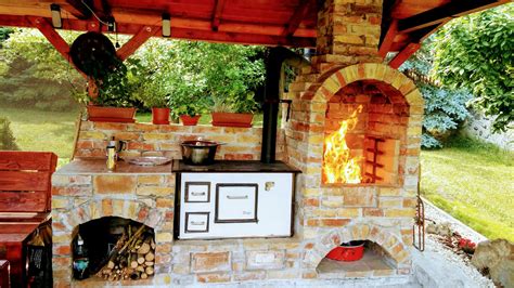 Nyári konyha és pince