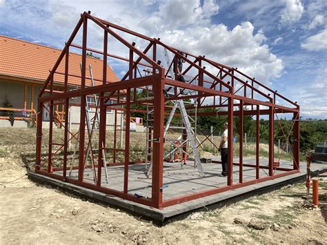 Acélszerkezetű ház modellje